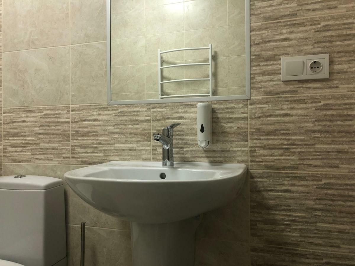 U Fedora Hotel Oleksandriia Luaran gambar