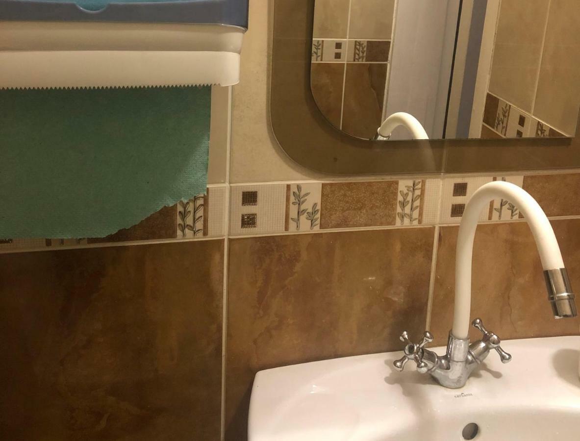 U Fedora Hotel Oleksandriia Luaran gambar